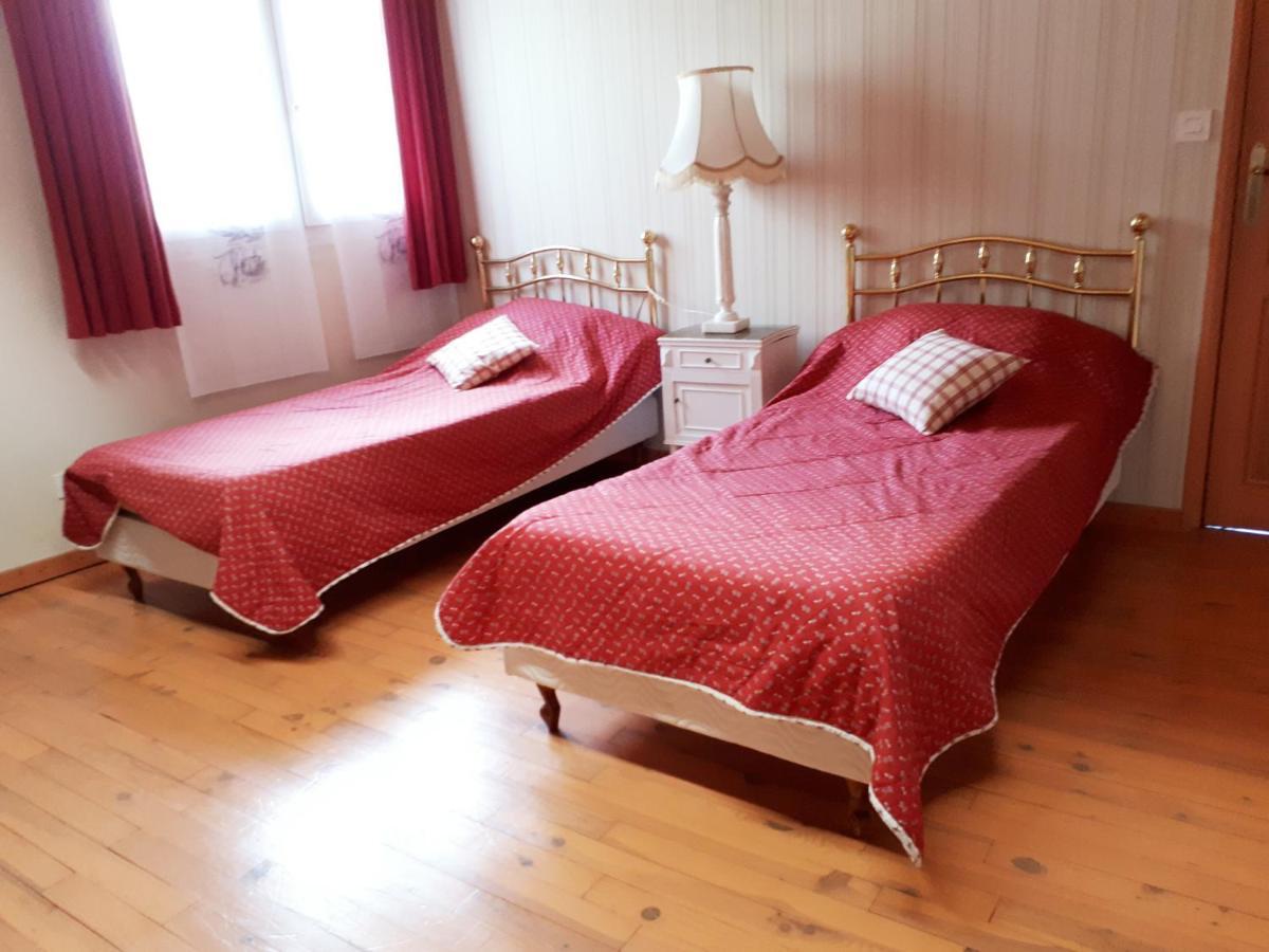 Chambres D'Hotes La Noyeraie Izeron Eksteriør bilde